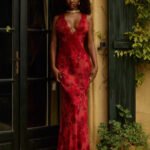 Elegant Lace Backless Evening Dress